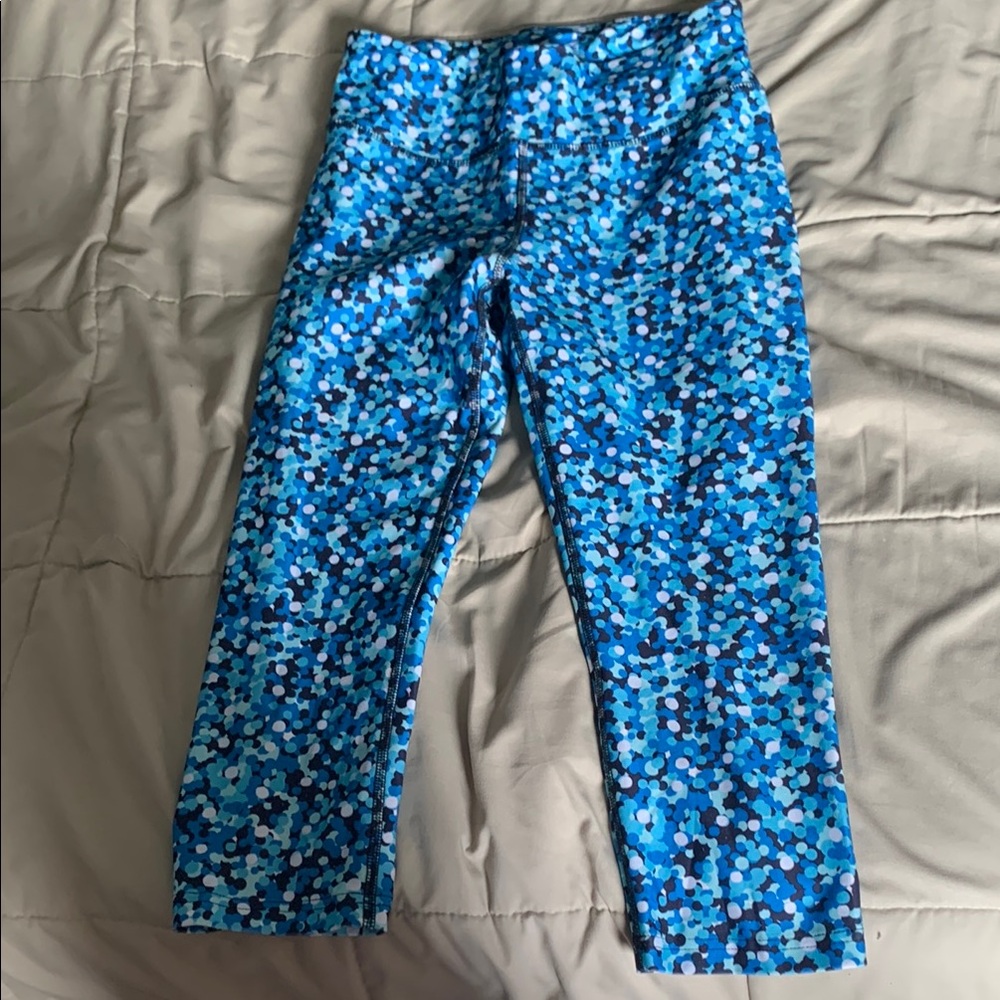 Athletic capris
